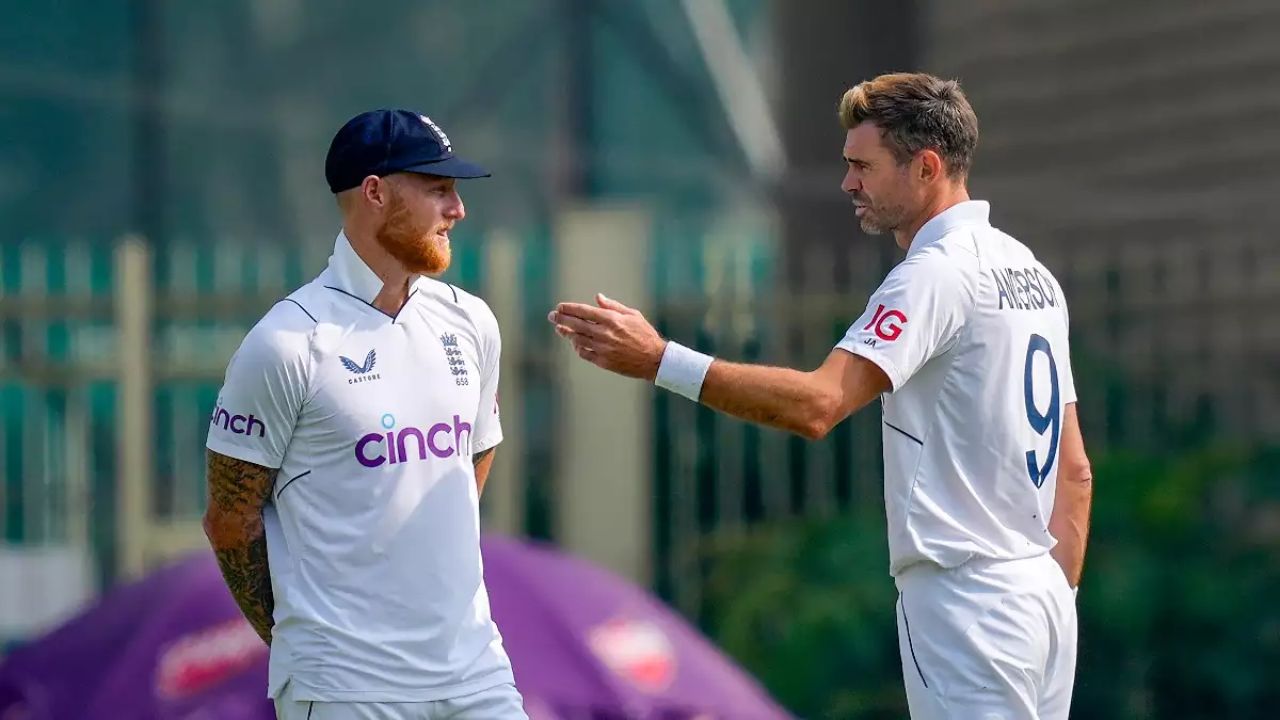 Ben Stokes and James Anderson