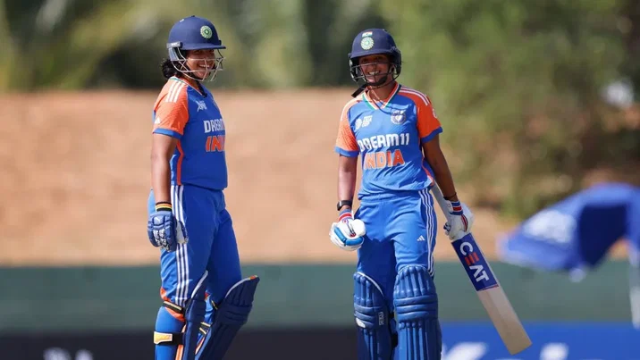 Harmanpreet Kaur and Richa
