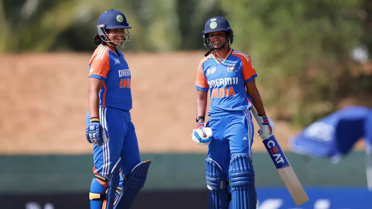 Harmanpreet Kaur and Richa