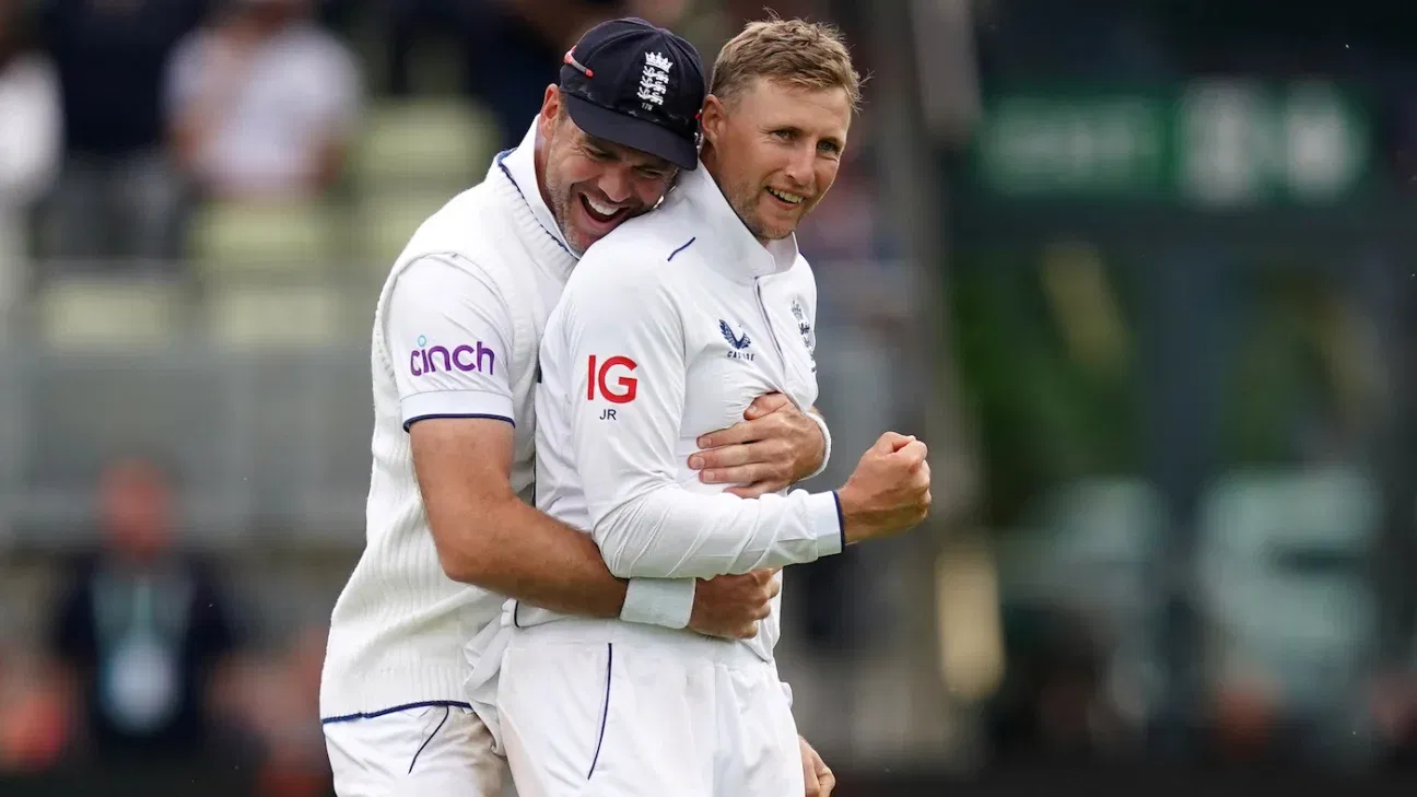 Joe Root-James Anderson