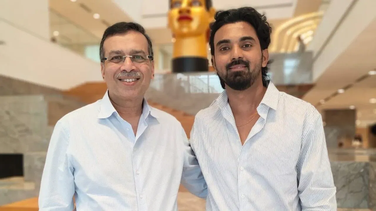 Sanjiv Goenka and KL Rahul