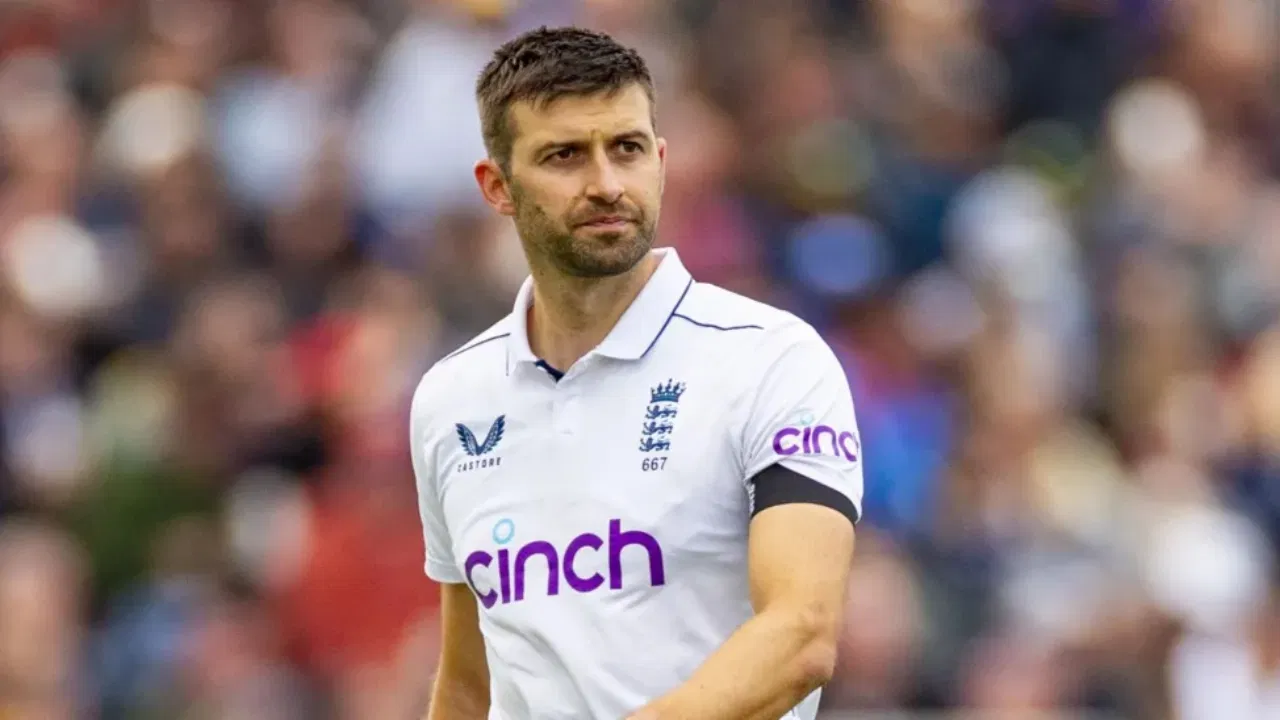 Mark Wood of England