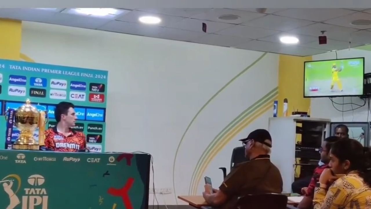 Pat CumminsWatch: Pat Cummins enjoys MS Dhoni's sixes ahead of IPL 2024 final against KKR