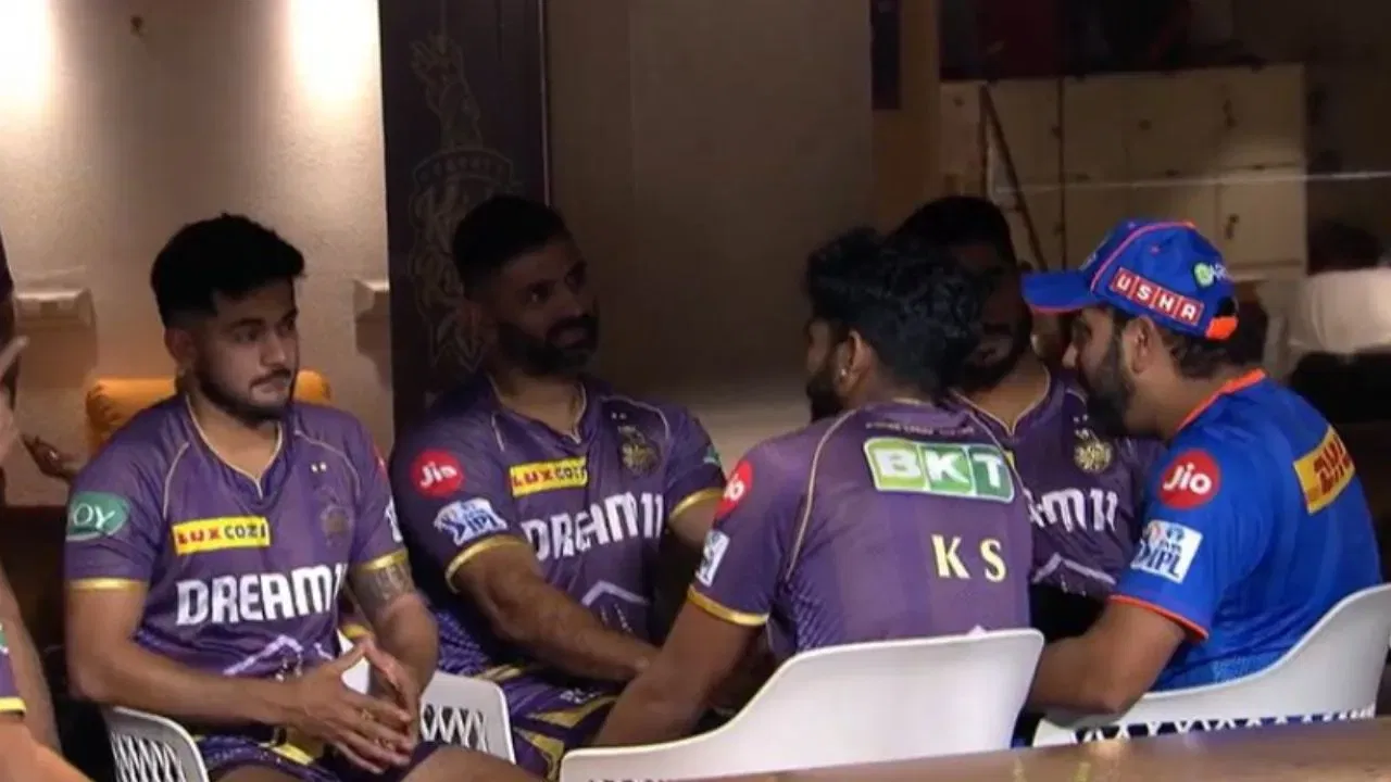 Rohit Sharma in KKR dressing room