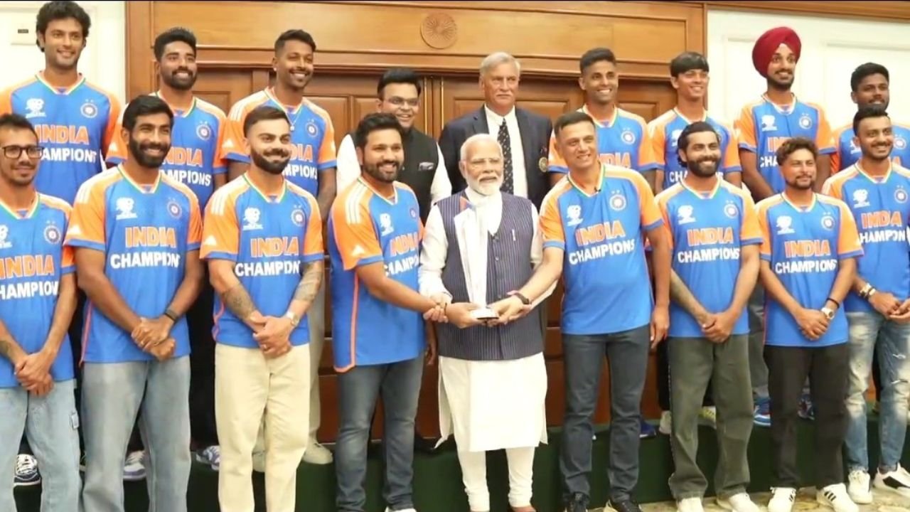 Team India with Prime Minister Narendra Modi