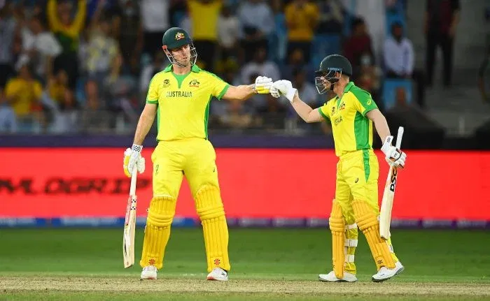 Mitchell Marsh with David Warner