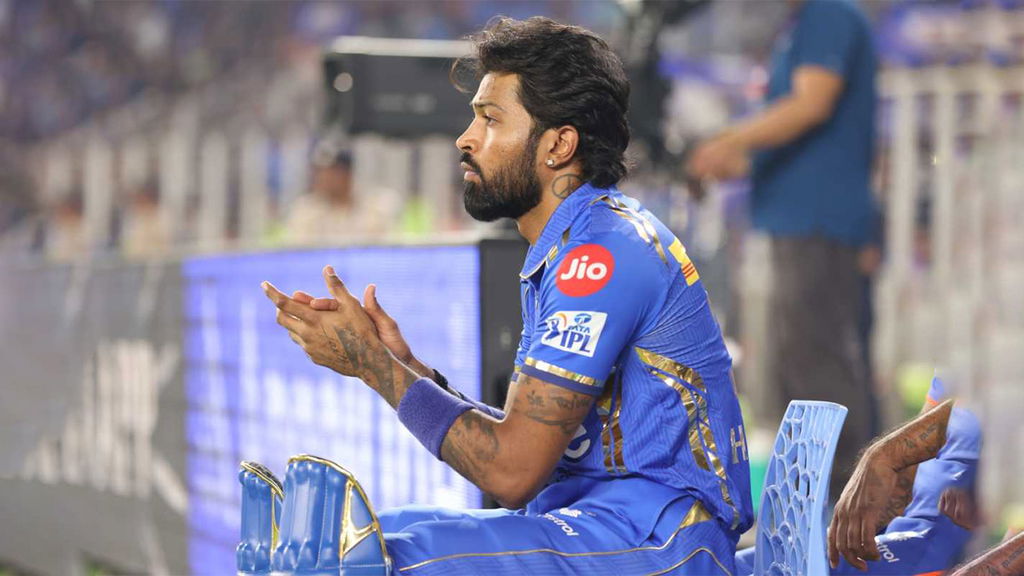 The 88,000 Fans Packed Into Motera Showed Hardik Pandya What They Felt About His Move Away From The Titans