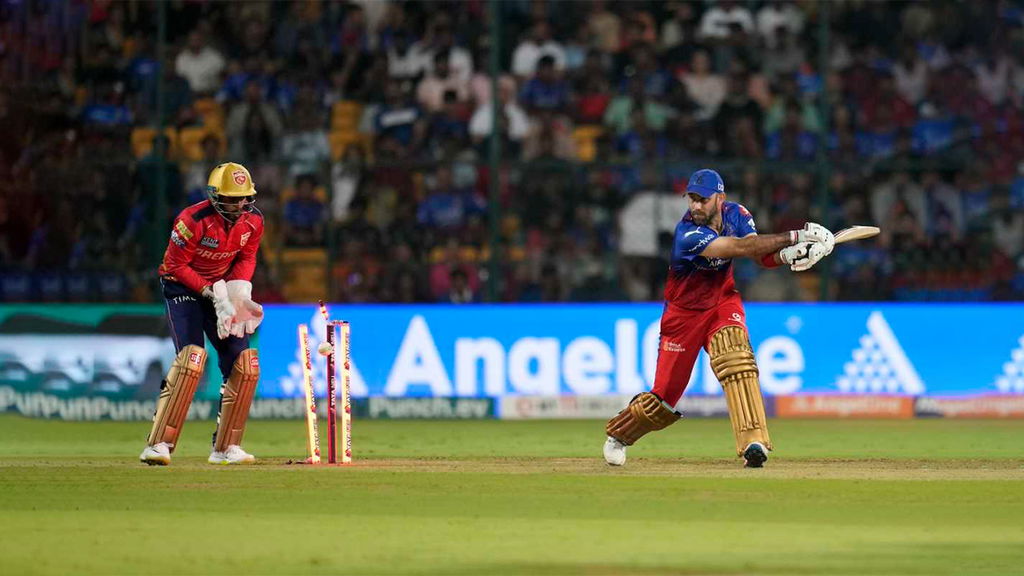 Glenn Maxwell Loses His Stumps To Harpreet Brar