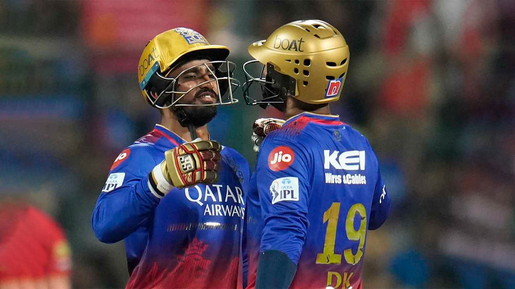 Mahipal Lomror And Dinesh Karthik Finished The Chase Off