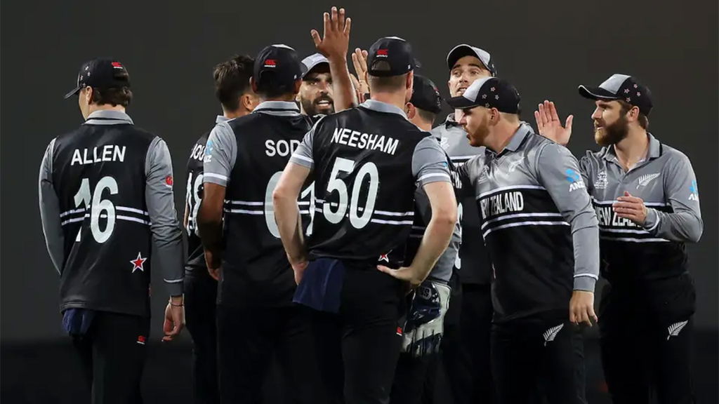 New Zealand's Players Celebrate After Babar Azam's Dismissal