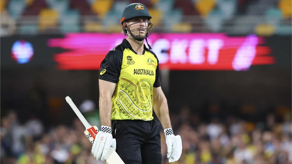 Mitchell Marsh Walks Back After Being Dismissed By Barry McCarthy