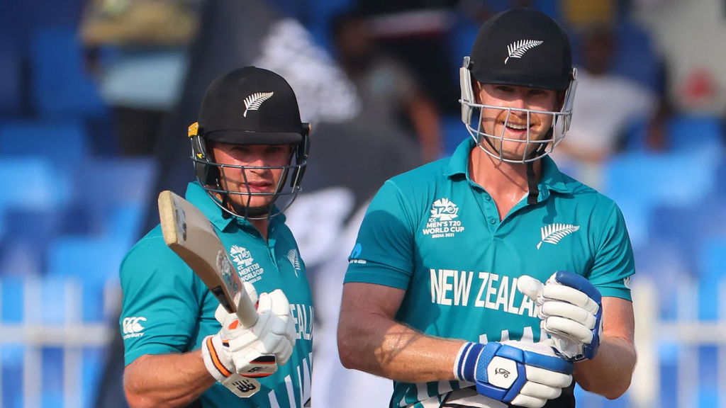 Glenn Phillips And Jimmy Neesham Added 67 Runs In The Last Four Overs