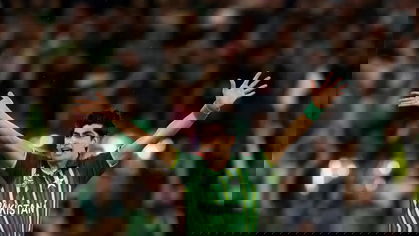 Naseem Shah bowled beautifully beating the bat again and again but without much luck