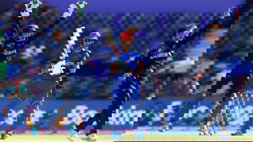 Nicol Loftie Eaton and Zane Green successfully appeal for the wicket of Rahmanullah Gurbaz