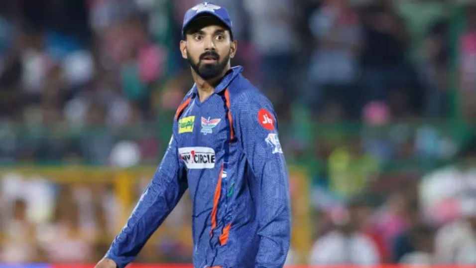 IPL Auction 2025 KL Rahul thrown out; Lucknow Super Giants submit