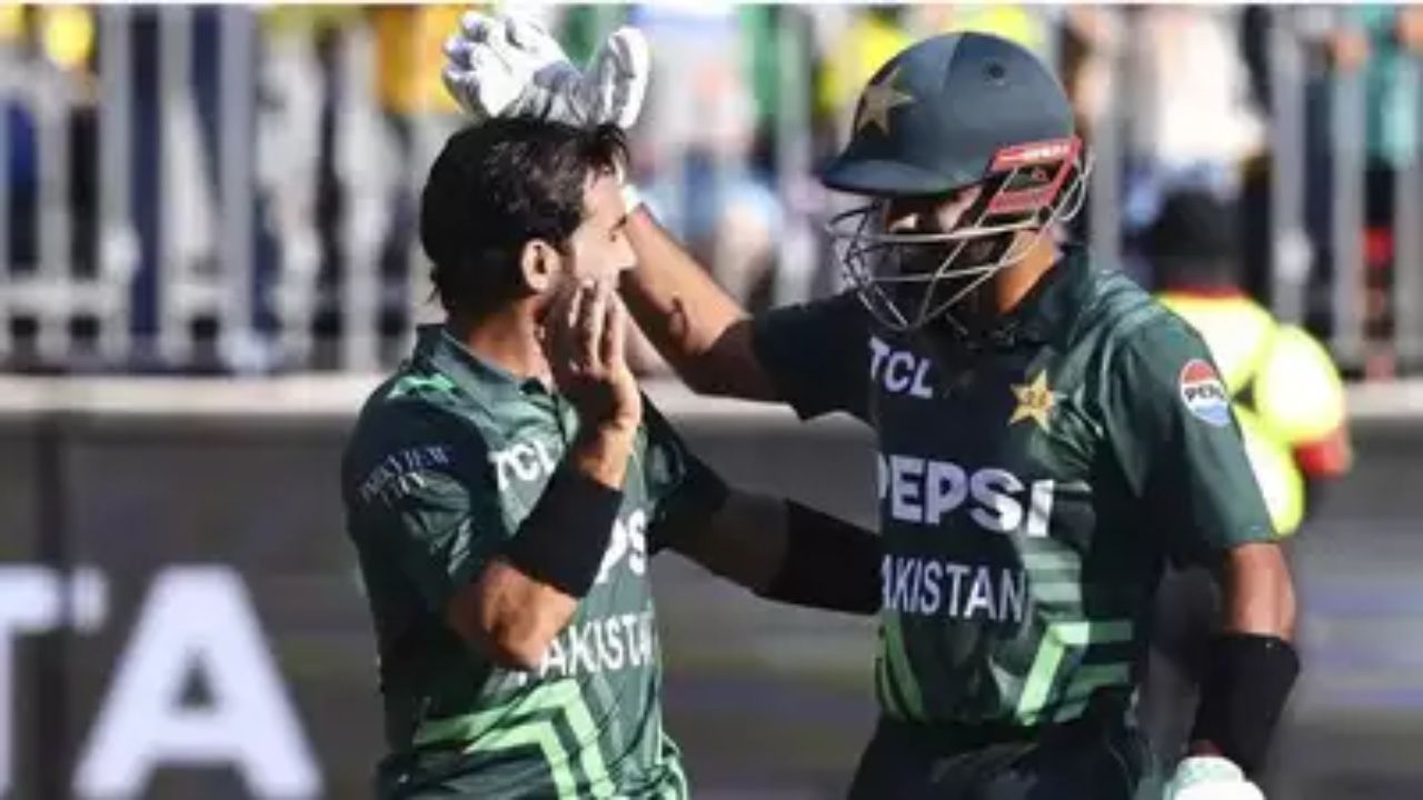 Pakistan batters Mohammad Rizwan Babar Azam