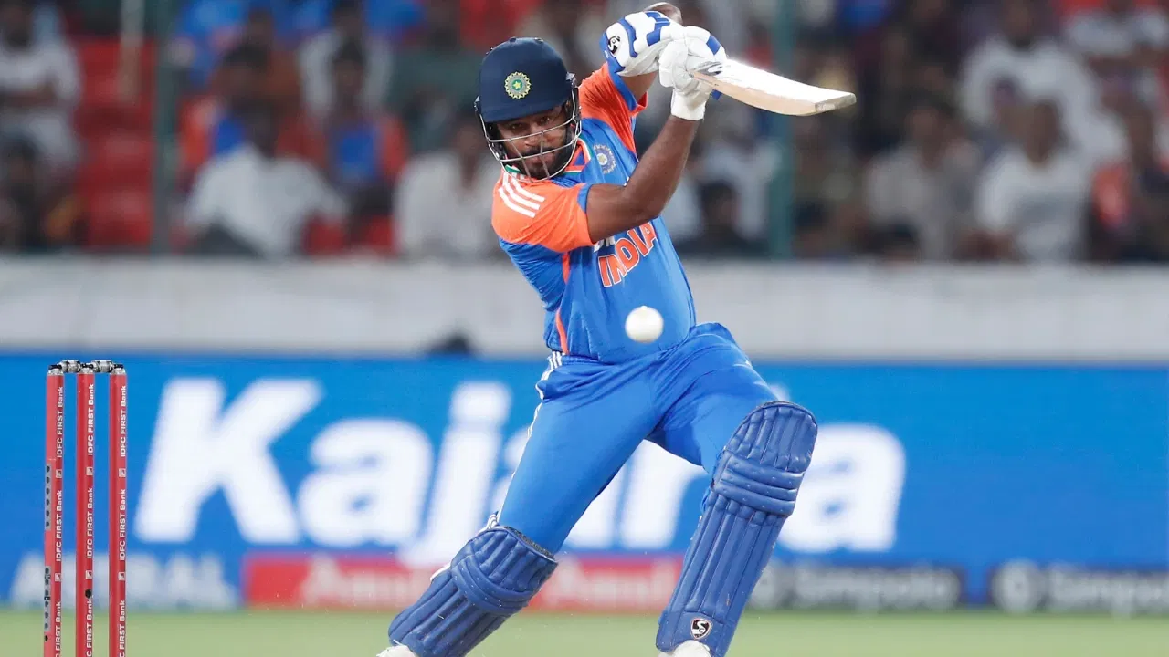 Sanju Samson Four Fours