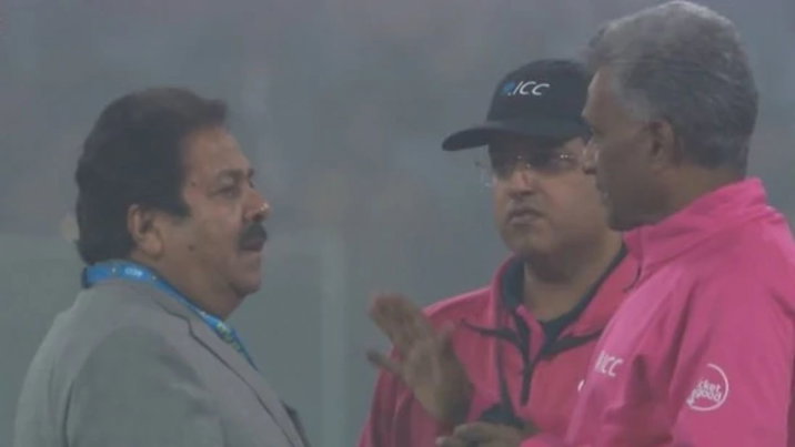 BCCI Vice President Rajeev Shukla With Match Officials