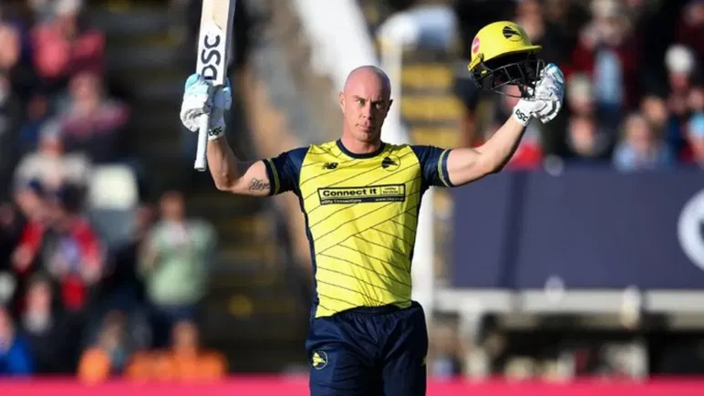 Chris Lynn