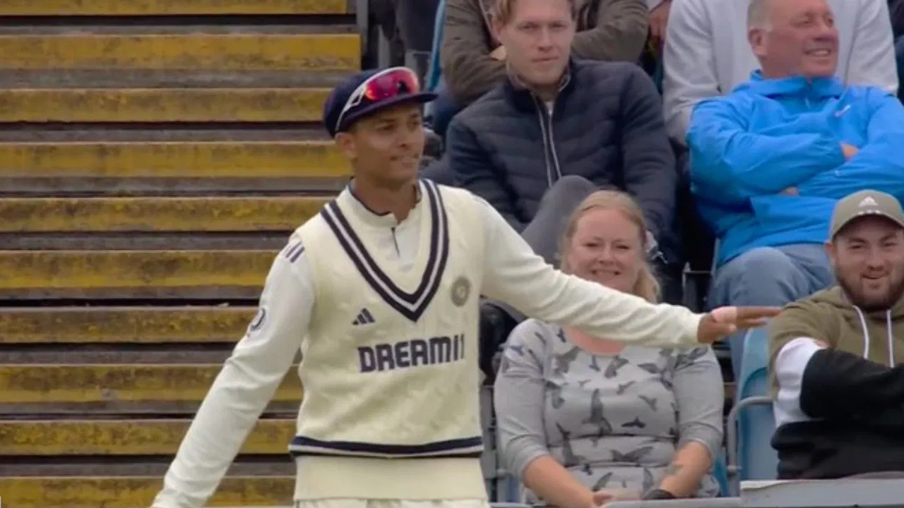 Yashasvi Jaiswal dances at Headingley