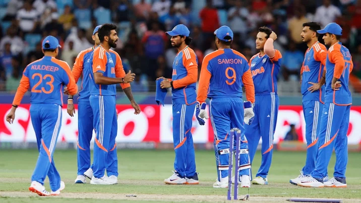 Aakash Chopra not happy with India's playing XI selection