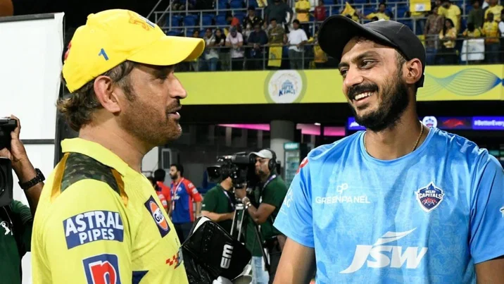 MS Dhoni and Axar Patel