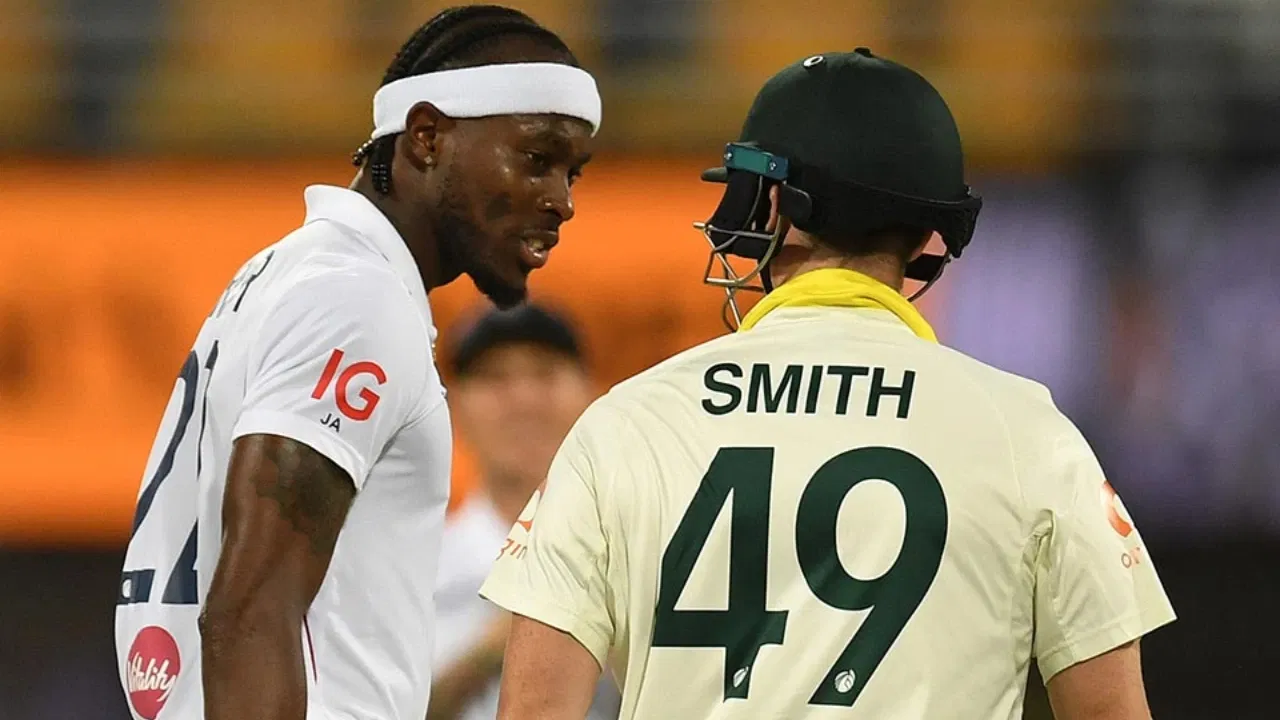 Jofra Archer and Steve Smith