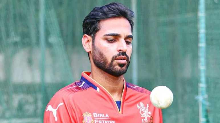 Bhuvneshwar Kumar of RCB