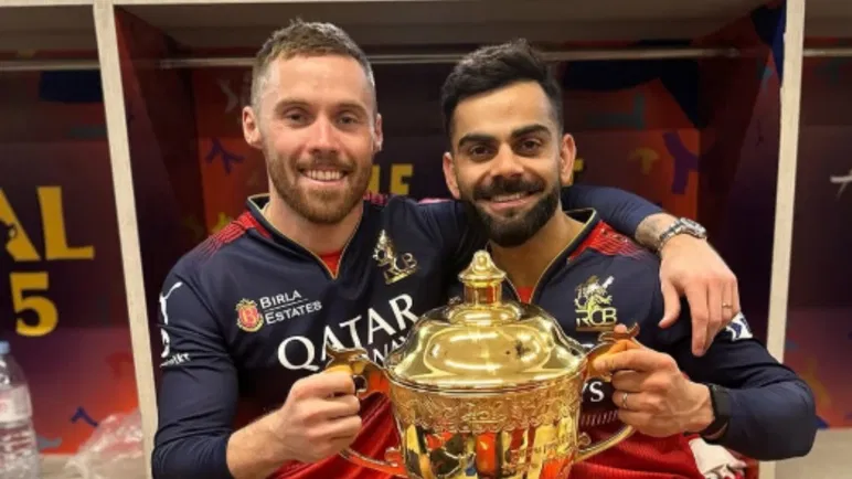 Phil Salt and Virat Kohli