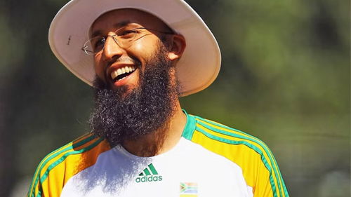 Hashim Amla picks three favourite batters in cricket history