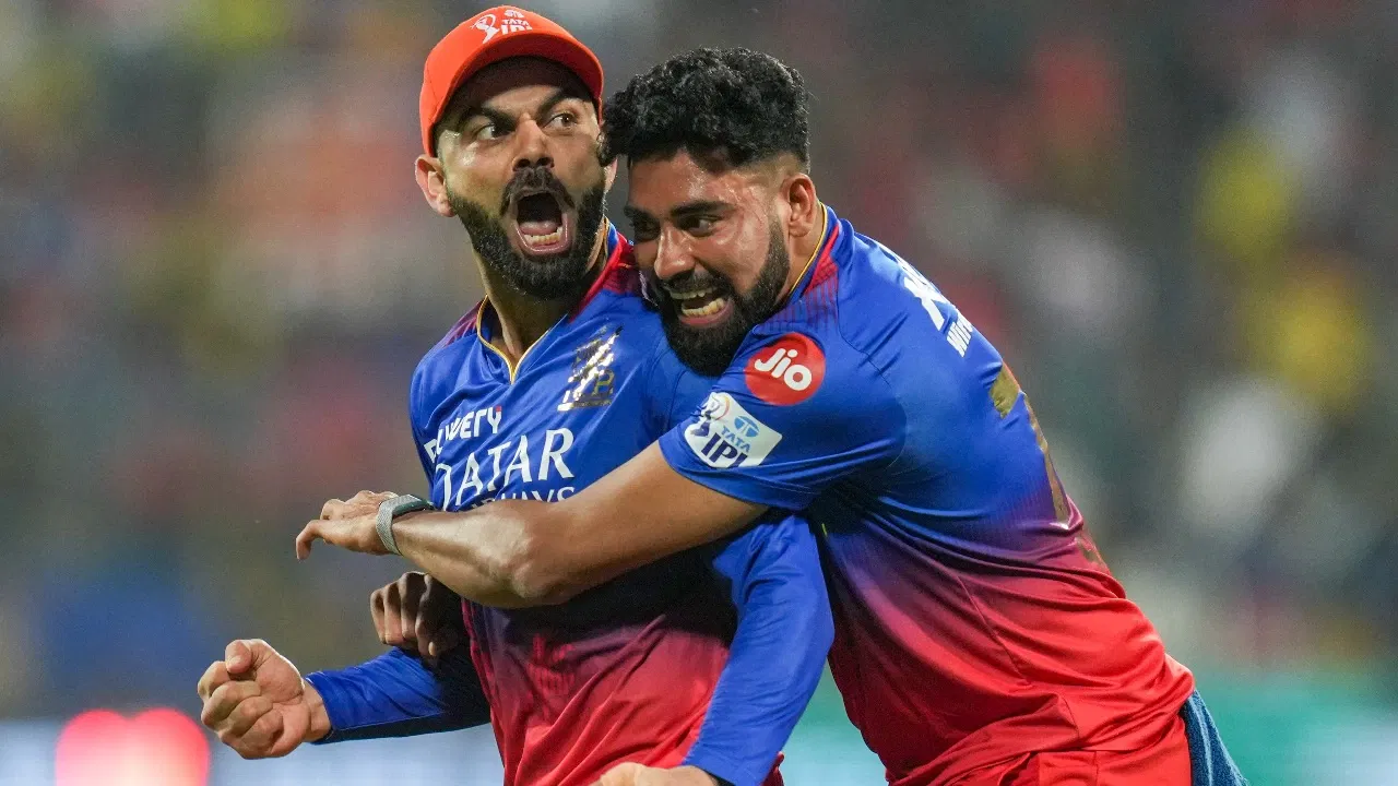 Mohammed Siraj And Virat Kohli