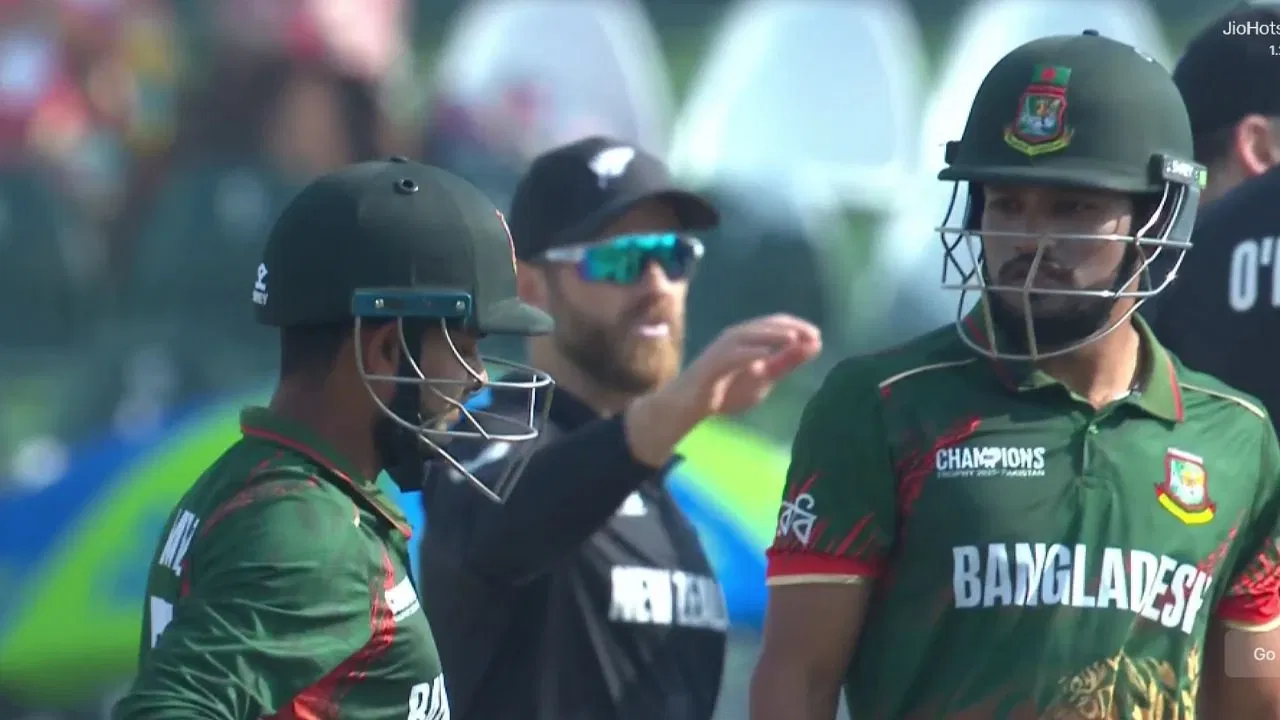 Najmul Hossain Shantos Death Stare To Mehidy Hasan Miraz