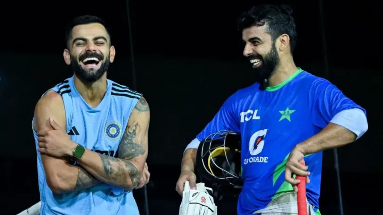 Shadab Khan And Virat Kohli