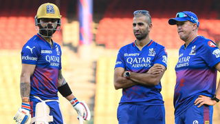 Virat Kohli with Mo Bobat and Andy Flower