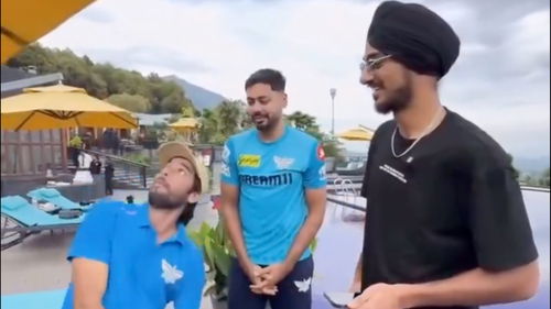 Arshdeep Singh with Ravi Bishnoi and Avesh Khan