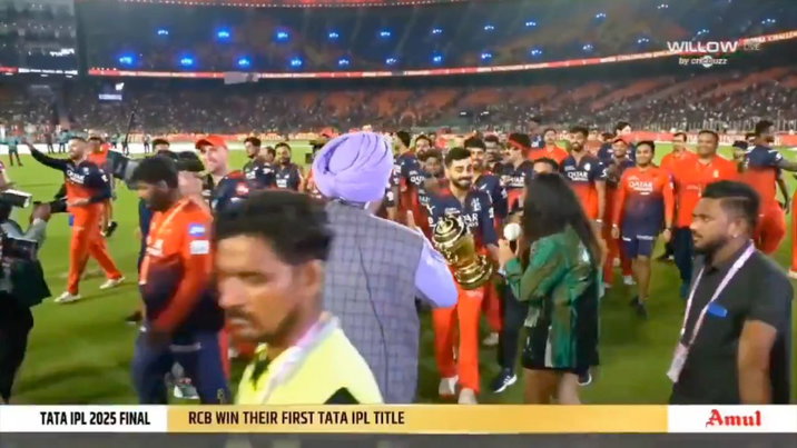 Virat Kohli and Mayanti Langer
