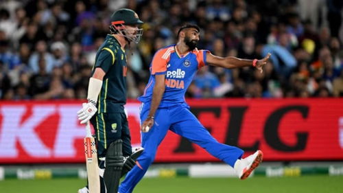 Jasprit Bumrah's waywardness helped Australia chase the target with ease