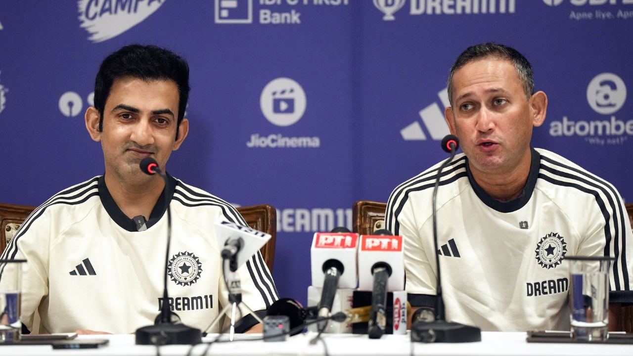 Гаутам Гамбир и Ажит Агаркар