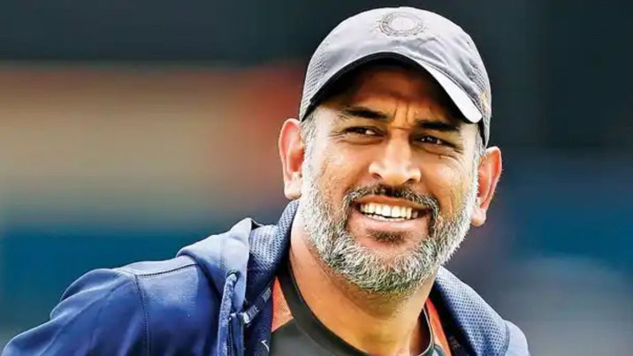 Former India Skipper MS Dhoni to replace Gautam Gambhir in India setup!! BCCI formally approaches