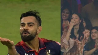 Anushka Sharma Virat Kohli Flying Kiss Exchange