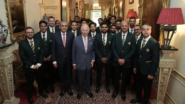 Babar Azam, Mohsin Naqvi & Other Pakistan Players Meet King Charles