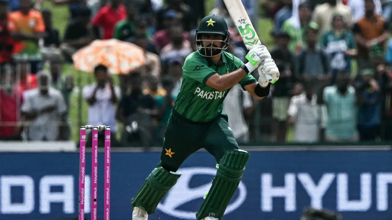 Babar Azam ordered to announce T20I retirement