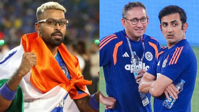 Hardik Pandya, Ajit Agarkar with Gautam Gambhir