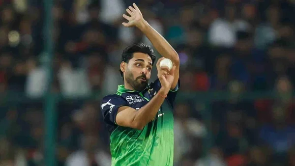 Bhuvneshwar Kumar of RCB