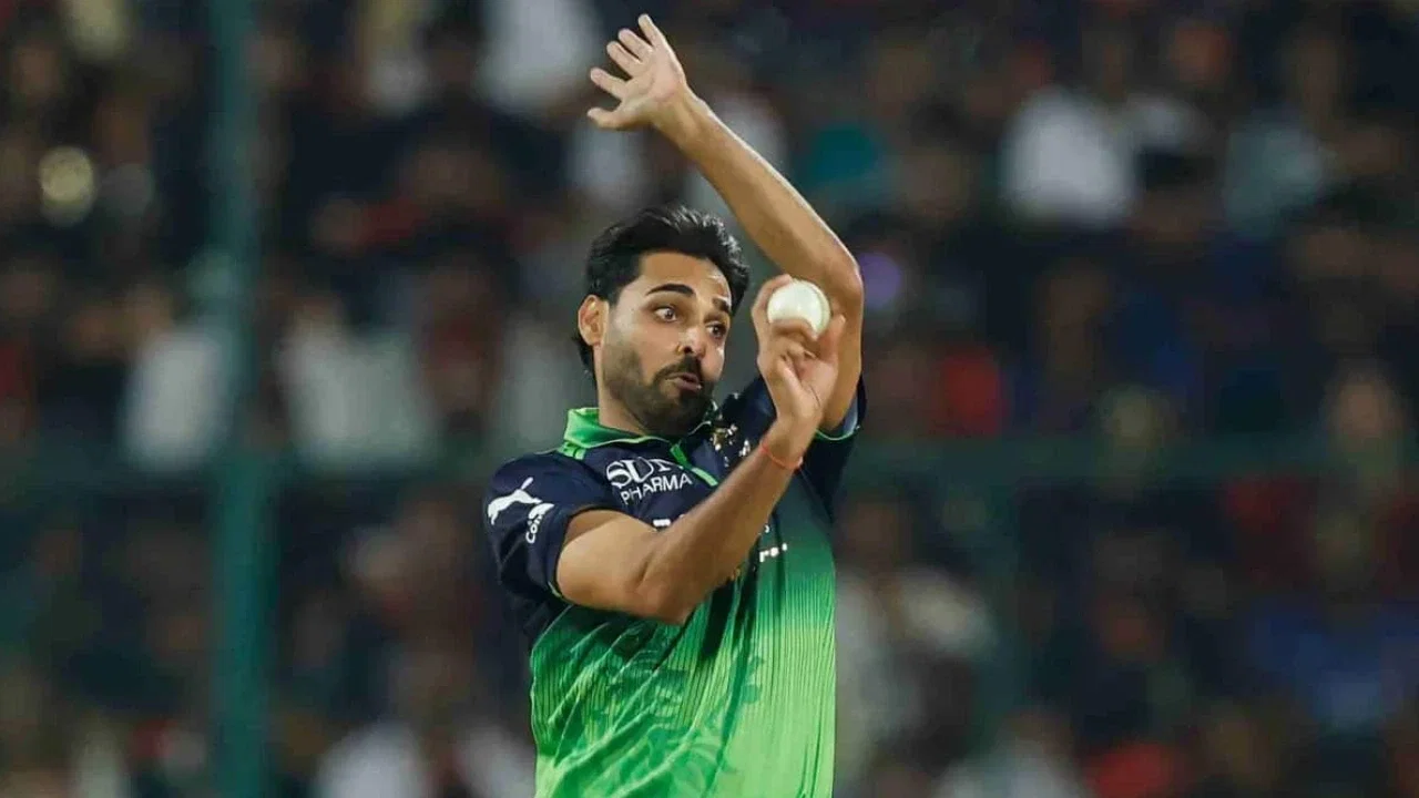 Bhuvneshwar Kumar of RCB