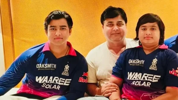 Vaibhav Sooryavanshi with his brother and father