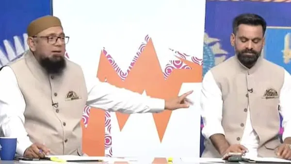 Mohammad Hafeez and Saqlain Mushtaq clashed after Pakistan defeat