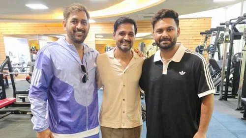 Rishabh Pant trains under MS Dhoni in Ranchi