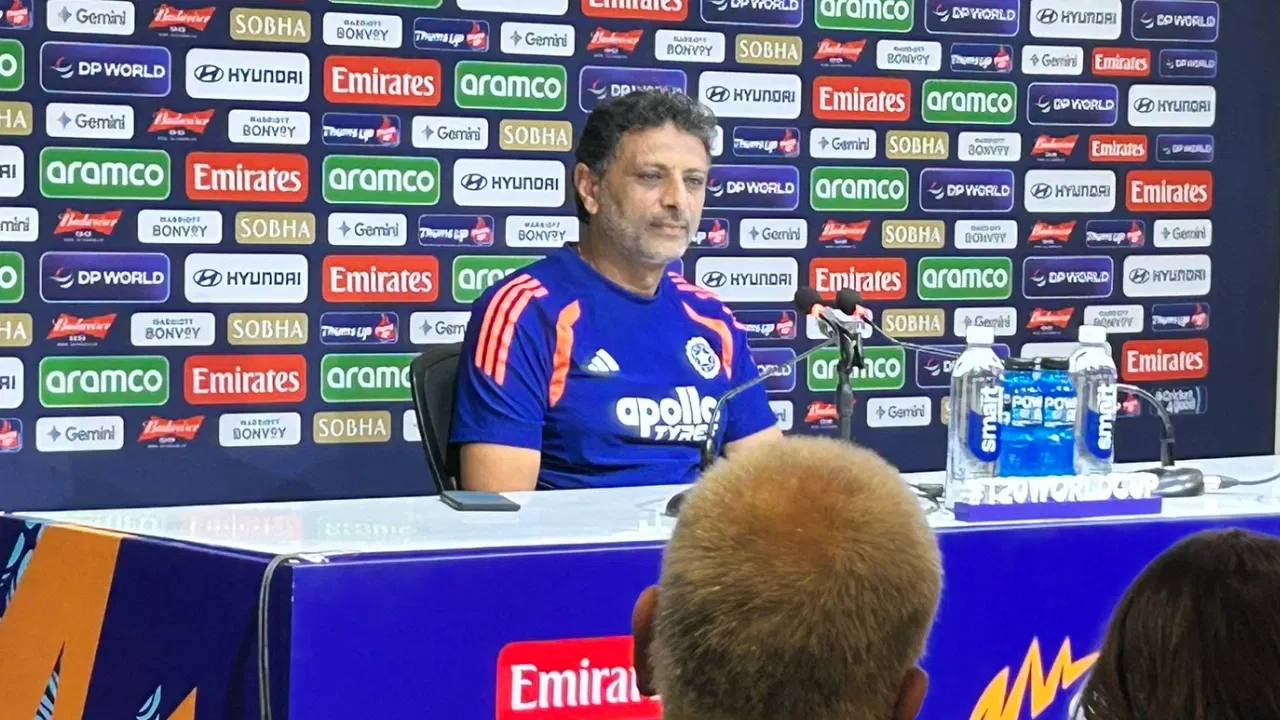 Sitanshu Kotak in Chennai