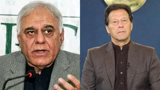 Haroon Rasheed and Imran Khan